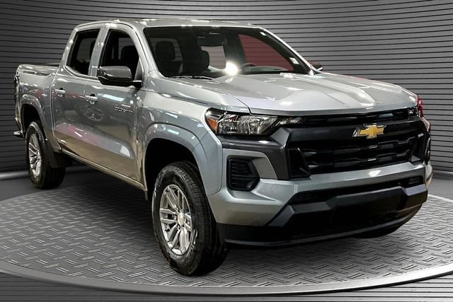 New 2026 Chevrolet Colorado LT w/ Advanced Trailering Package AWD/4WD image 2