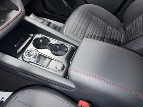 New 2025 Ford Explorer ST-Line w/ Premium Package image 22