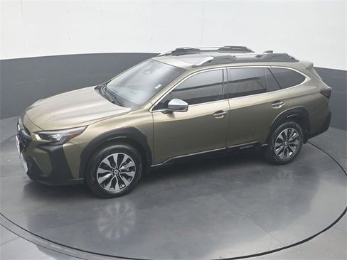 Used 2023 Subaru Outback Touring XT image 22