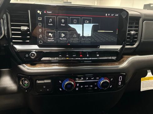 New 2026 GMC Sierra 1500 SLE w/ Preferred Package AWD/4WD image 20