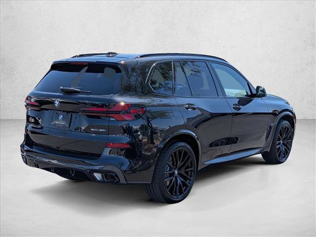 Used 2026 BMW X5 xDrive40i w/ M Sport Package AWD/4WD image 8