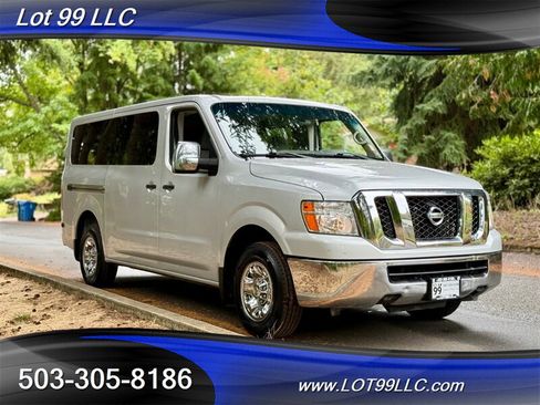 Used 2021 Nissan NV 3500 SV RWD image 5