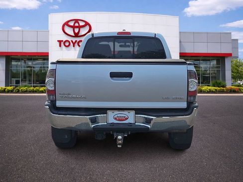 Used 2011 Toyota Tacoma 4x4 Double Cab w/ SR5 Pkg #2 image 6