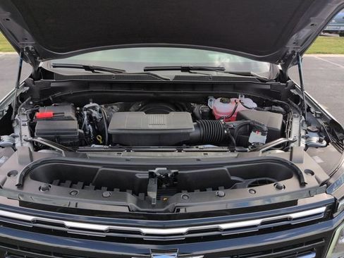 New 2026 Chevrolet Suburban High Country image 29