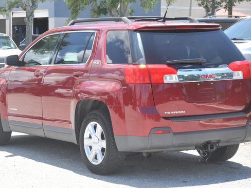 Used 2011 GMC Terrain SLE FWD image 11