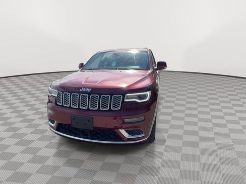 Used 2018 Jeep Grand Cherokee Summit AWD/4WD image 3