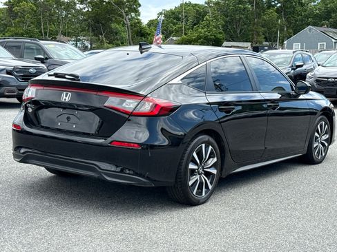 Used 2024 Honda Civic EX-L image 7