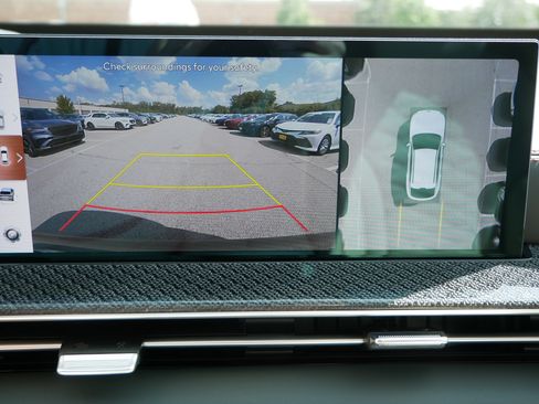 New 2025 Genesis GV80 3.5T e-SC image 10