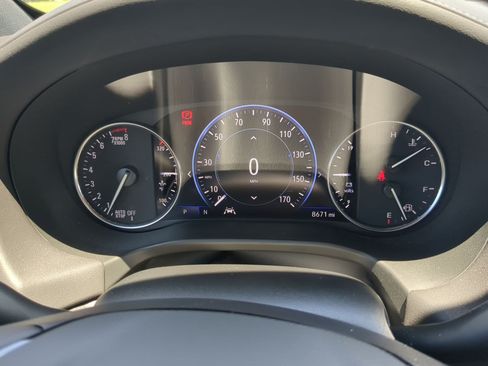 Used 2024 Buick Enclave Avenir w/ Avenir Technology Package FWD image 14