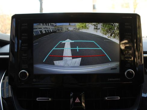 Used 2022 Toyota Corolla SE FWD image 34