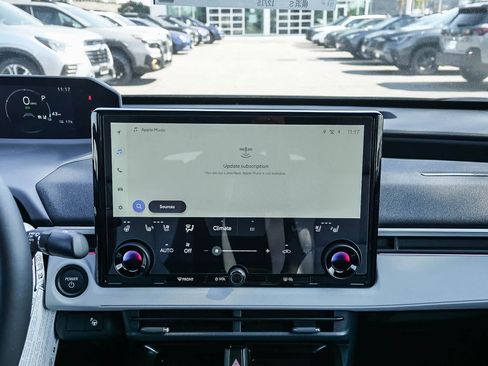 New 2026 Subaru Solterra image 15