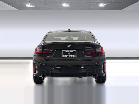 Used 2026 BMW 330i Sedan w/ M Sport Package image 10