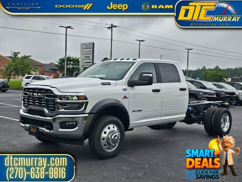 New 2025 RAM 5500 Tradesman image 3