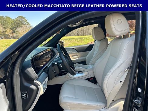 Used 2025 Mercedes-Benz GLS 450 4MATIC image 5
