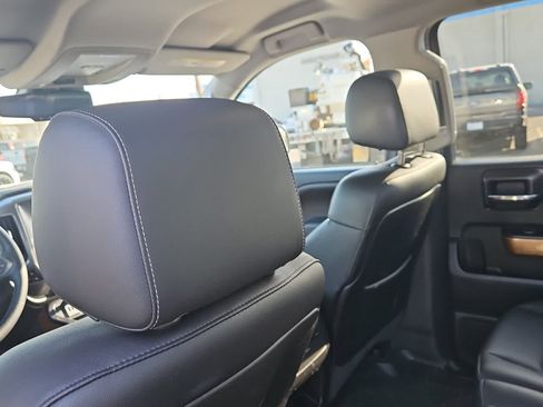 Used 2015 Chevrolet Silverado 1500 LTZ w/ LTZ Plus Package image 10