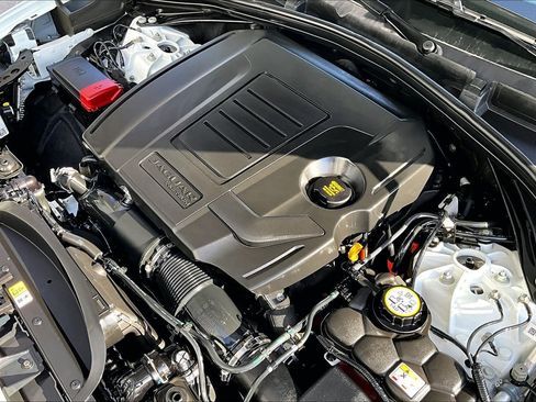 Certified 2025 Jaguar F-PACE R-Dynamic S AWD/4WD image 30