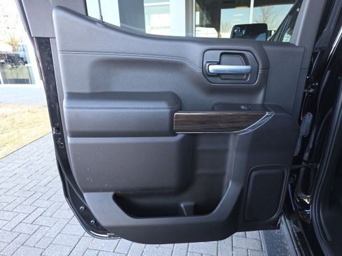 Used 2022 Chevrolet Silverado 1500 RST w/ LPO, Dark Essentials Package image 16