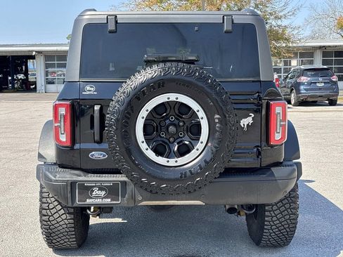 Used 2021 Ford Bronco Badlands w/ Sasquatch Package image 4