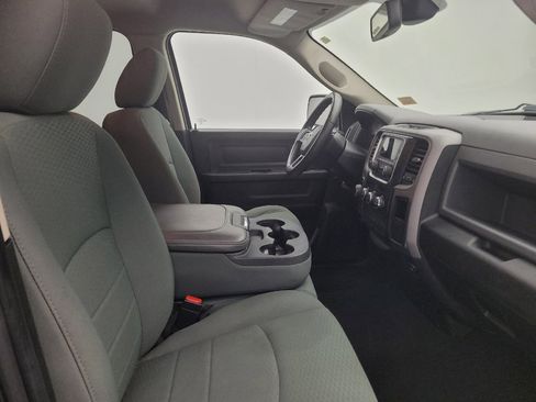 Used 2016 RAM 1500 Express AWD/4WD image 21