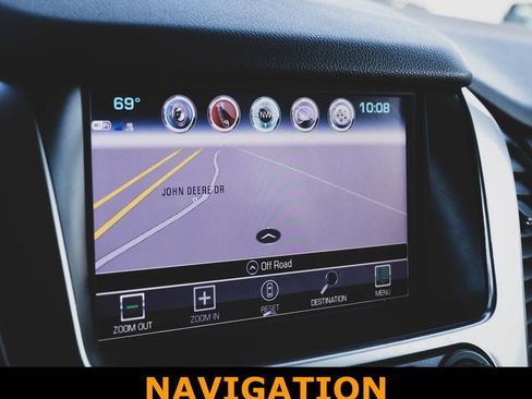 Used 2017 Chevrolet Suburban LT AWD/4WD image 3