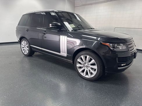 Used 2013 Land Rover Range Rover Supercharged image 2