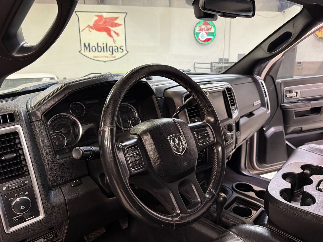 Used 2018 RAM 2500 Power Wagon w/ Leather & Luxury Group AWD/4WD image 24