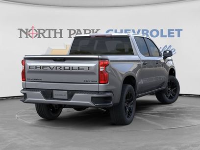 New 2026 Chevrolet Silverado 1500 Custom w/ LPO, Dark Essentials Package