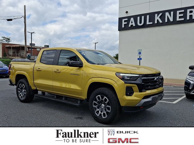 Certified 2023 Chevrolet Colorado Z71 w/ Z71 Convenience Package 2 AWD/4WD image 1