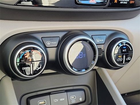 New 2026 Hyundai Venue SEL image 11