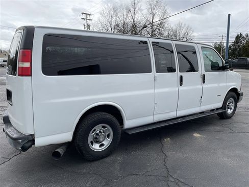 Used 2012 Chevrolet Express 3500 LT w/ Cold Climate Package image 10