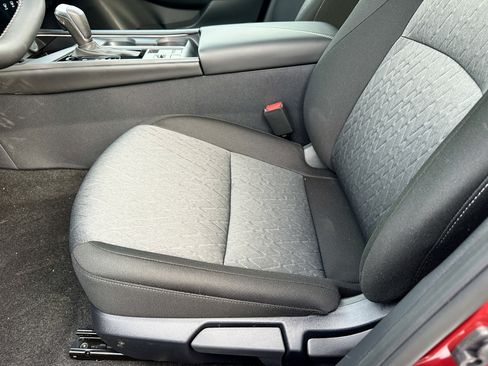 New 2026 Nissan Sentra SV w/ SV Convenience Package image 33