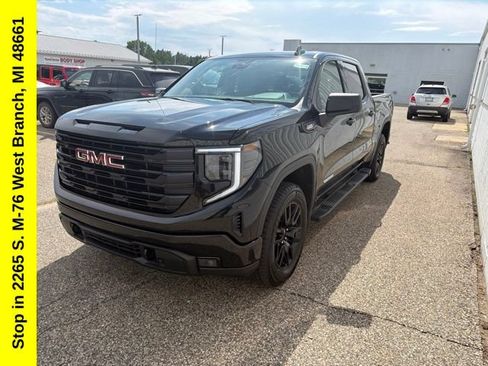 Used 2025 GMC Sierra 1500 Elevation w/ X31 Off-Road Package AWD/4WD image 4