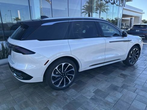 New 2026 Lincoln Nautilus Black Label image 2