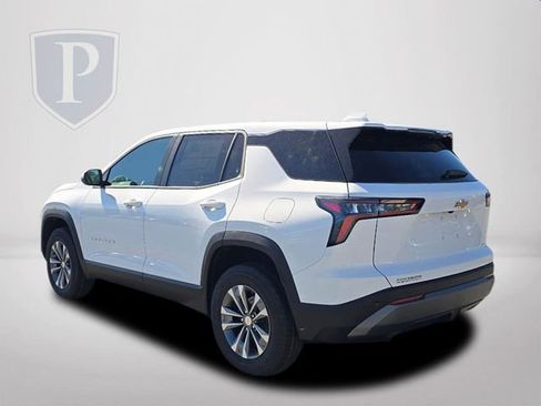 New 2026 Chevrolet Equinox LT image 9