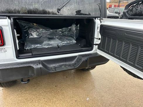 New 2026 Jeep Wrangler Sport S image 19