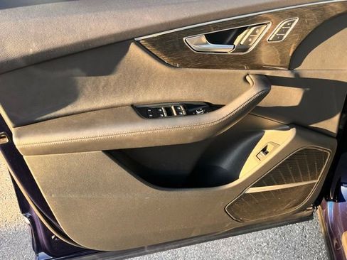 Used 2023 Audi Q7 3.0T Premium Plus image 9