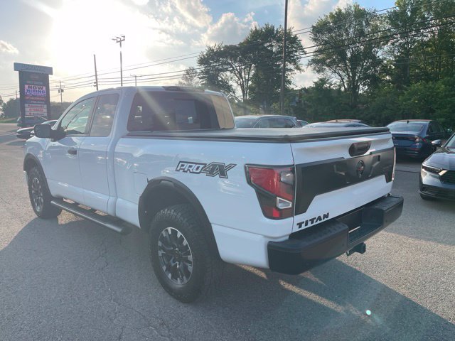 Used 2020 Nissan Titan PRO-4X AWD/4WD image 4