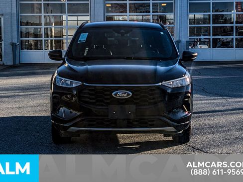 Used 2024 Ford Escape ST-Line image 10