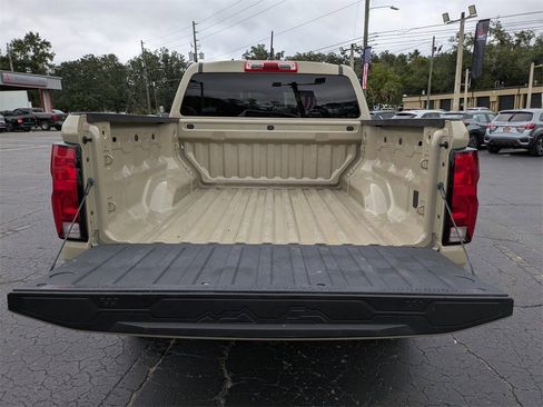 Used 2023 Chevrolet Colorado W/T image 13