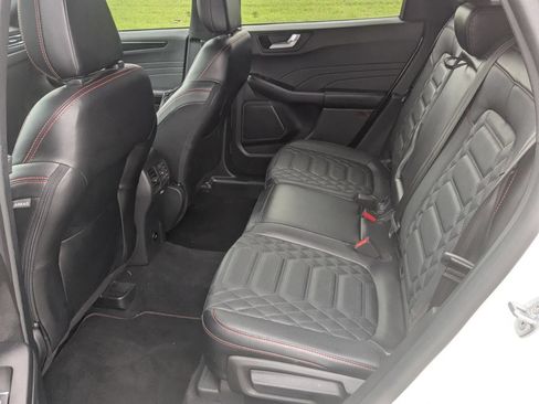 Used 2023 Ford Escape ST-Line Elite w/ Premium Technology Package AWD/4WD image 31