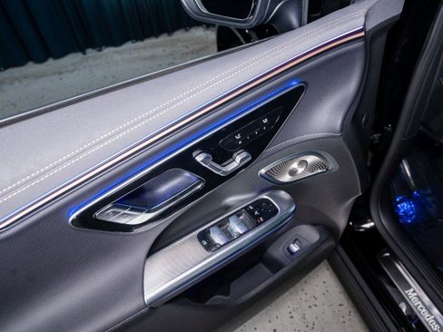 New 2026 Mercedes-Benz EQE 320 4MATIC SUV image 11