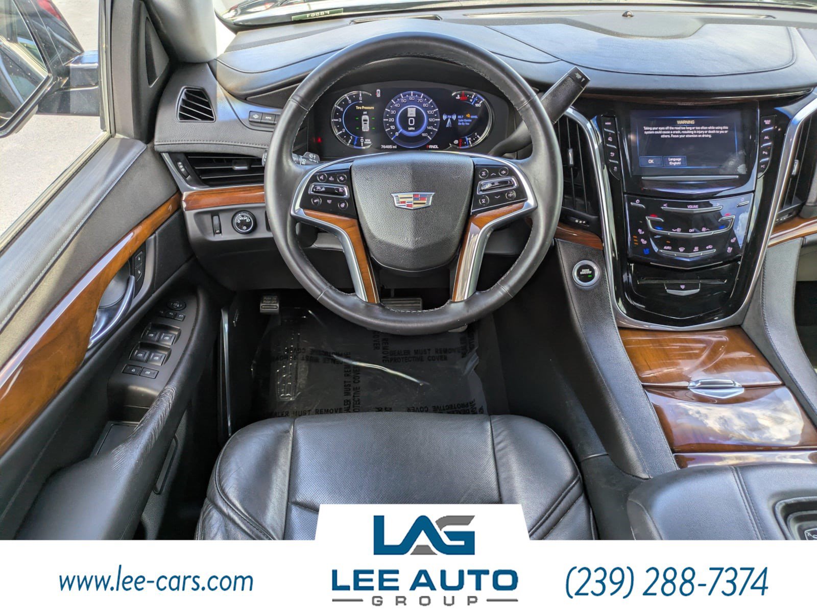 Used 2017 Cadillac Escalade Luxury w/ LPO, Radiant Package RWD image 15