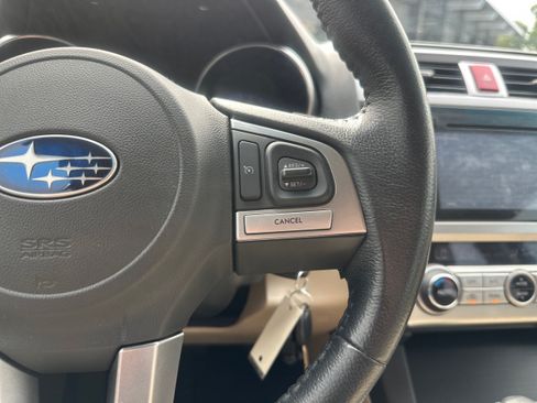 Used 2017 Subaru Legacy 2.5i Premium AWD/4WD image 32