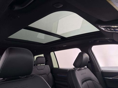 New 2025 Jeep Grand Cherokee L Overland image 29