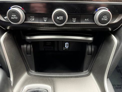 Used 2020 Honda Accord Sport image 18