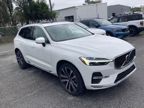 Used 2023 Volvo XC60 B5 Ultimate w/ Climate Package AWD/4WD image 4