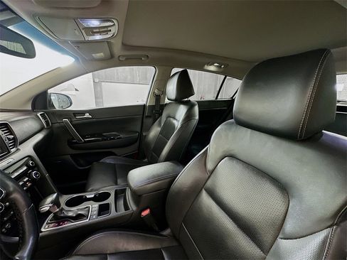 Used 2017 Kia Sportage SX image 22