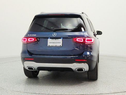 Used 2022 Mercedes-Benz GLB 250 image 6
