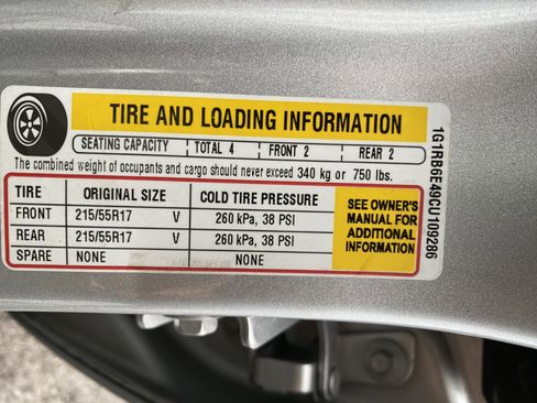 Used 2012 Chevrolet Volt Premium w/ Premium Trim Package FWD image 37