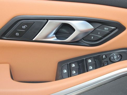 New 2026 BMW 330i Sedan w/ M Sport Package image 13